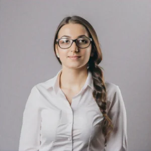 Picture of Suzanne M.